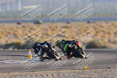 media/Nov-19-2023-CVMA (Sun) [[1f3d1b7ccb]]/Race 17 Amateur Supersport Middleweight/